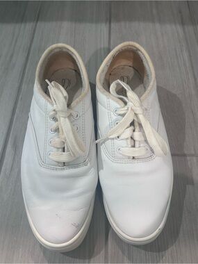 AEROSOLES white leather Wally Ball women’s used sneakers size 8.5